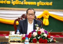 ឯកឧត្តម សរ គឹមសាន្ត អគ្គលេខាធិការអាជ្ញាធរទន្លេសាប អញ្ជើញជាអធិបតីដឹកនាំកិច្ចប្រជុំផ្សព្វផ្សាយអំពីវិធានការនៃការចូលរួមការពារ ទប់ស្កាត់ និងគ្រប់គ្រងតំបន់បឹងទន្លេសាប