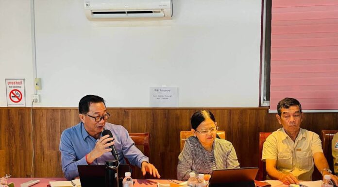ឯកឧត្តម ខូវ មាស អគ្គលេខាធិការរង នៃអាជ្ញាធរទន្លេសាប ចូលរួមសិក្ខាសាលាថ្នាក់ជាតិ ស្តីពី សេចក្តីព្រាងរបាយការណ៍តាមដានភាពសម្បូរត្រី និងភាពចម្រុះប្រភេទត្រី និងពិនិត្យលើការគ្រប់គ្រងមូលដ្ឋានទិន្នន័យ នៅខេត្តកំពង់ឆ្នាំង